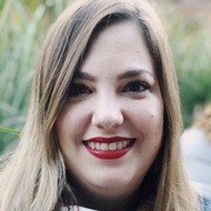 Betsy Saúl, 39 (Instagram Star)