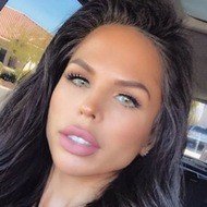 Bianca Aneska, 38 (Instagram Star)