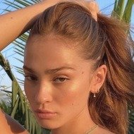 Bianca Finch, 25 (Model)