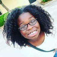 Big Sis Discovering Natural, 21 (YouTube Star)