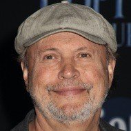 Billy Crystal, 75 (Киноактер)