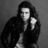 Billy Raffoul, 31 (流行歌手)