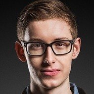 Bjergsen, 28 (Twitch Star)