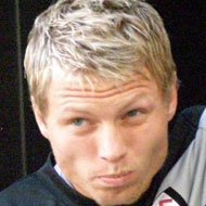 Bjorn Riise, 40 (Jogador De Futebol)