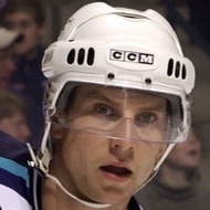 Blake Evans, 45 (曲棍球运动员)