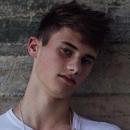 Blake Martin, 24 (Estrella de Instagram)