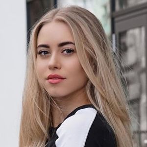 Blanca Sabine Friedrich, 28 (Model)