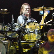 Blas Elias, 56 (鼓手)