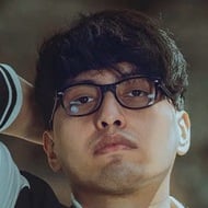 Blend Freshon, 29 (YouTube Star)