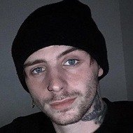 Blujayss, 25 (TikTok明星)