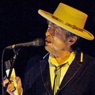 Bob Dylan, 82 (民歌手)