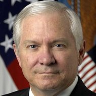 Bob Gates, 82 (Político)