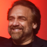 Bob Golic, 68 (足球运动员)