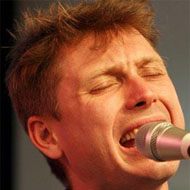 Bob Hardy, 43 (Bajista)