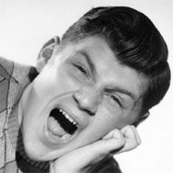 Bob Hastings (1925 - 2014) (電視演員)