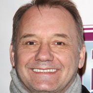Bob Mortimer, 66 (Comédien)