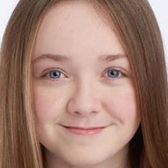 Born To Be Ellie, 20 (YouTube明星)