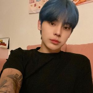 Bosung Park, 30 (Instagram Star)