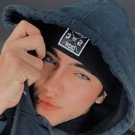 Brad Bastidas, 23 (Ngôi sao Instagram)