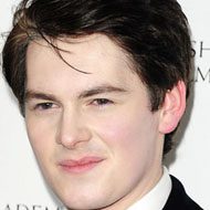 Brad Kavanagh, 31 (Actor de Televisión)