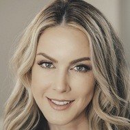 Breezy Weekes, 46 (家庭成员)