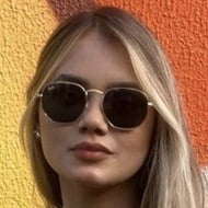 Brenda Gontijo Coelho, 28 (Звезда Инстаграма)