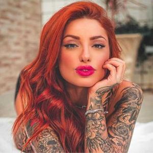 Brenda Paixão, 27 (Reality Star)