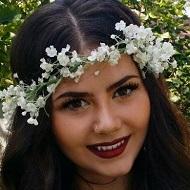 Brenna Yaeger, 30 (乡村歌手)