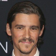 Brenton Thwaites, 34 (Actor de Cine)