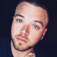 Brett Davern, 33 (TV Schauspieler)