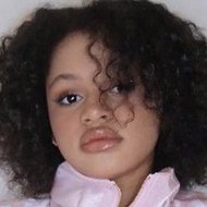 Briana Roy, 20 (Actriz de Cine)