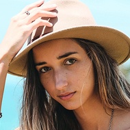 Brianne Worth, 30 (YouTube Star)