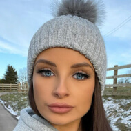 Briony Gorton, 30 (Instagram明星)