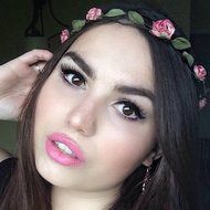 Britanie Faith, 40 (Instagram明星)