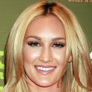 Brittany Aldean, 35 (Ngôi sao Instagram)
