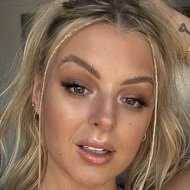 Brittney Lee Saunders, 30 (YouTube Star)