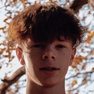 BrokeSkies, 21 (Star di YouTube)