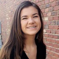 Brooke Waggoner, 22 (YouTube Star)