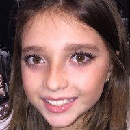 Brooklyn Asterino, 19 (流行歌手)