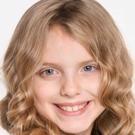 Brooklyn Nicole Rockett, 16 (Magician)
