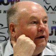 Bruce Boudreau, 70 (曲棍球教練)