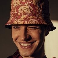 Bruce Herbelin-Earle, 25 (Diễn viên truyền hình)