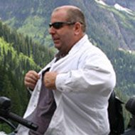 Bruce Larkin, 68 (儿童作家)