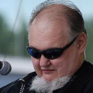 Bryan Lee (1943 - 2020) (吉他手)