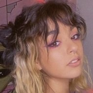 Bryana Salaz, 26 (Cantante pop)