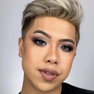 bryan.mua, 31 (TikTok Star)