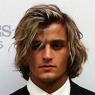 Bryant Wood, 30 (Modella)