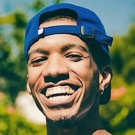 Bugatti Beez, 30 (YouTube Star)