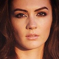 Burcu Özberk, 34 (Телеактриса)