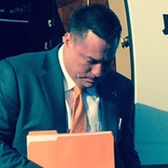 Butch Jones, 56 (Entrenador de Fútbol Americano)